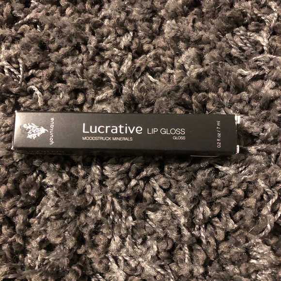 Younique Other - Younique lip gloss Younique Other - Younique lip gloss